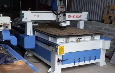 Sự phát triển và cơ hội của thị trường máy CNC gỗ công nghiệp